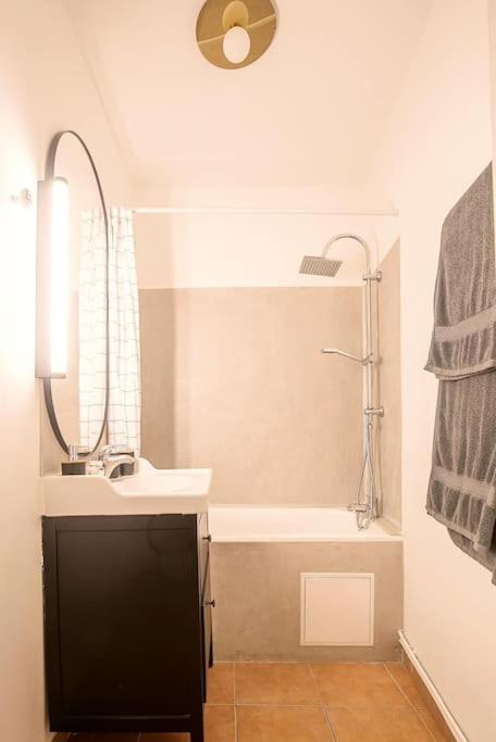 Rare Appart 2 Chambres En Duplex Design Au Panier Marseille Exterior photo